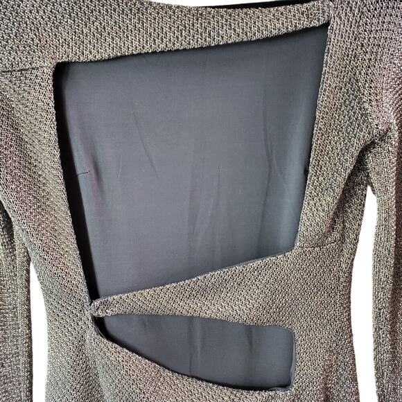 Silver Metallic Long Sleeve Dress With Open Back Size S - Picture 5 of 5